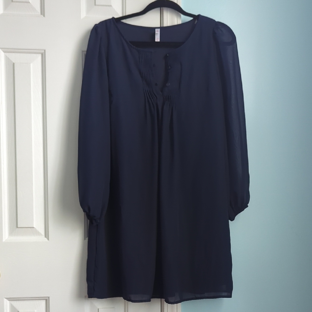 Xhilaration Navy Pintuck Long Sleeve Tunic